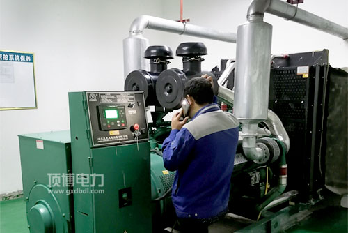 柴油發(fā)電機組排氣管有燒紅是怎么回事？應(yīng)該怎么布置
